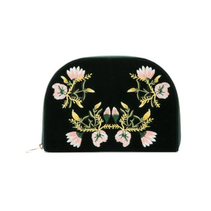 Zoe portfolio forest green